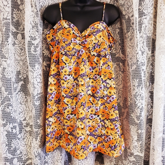 Boho Floral Dress - Picture 1 of 6